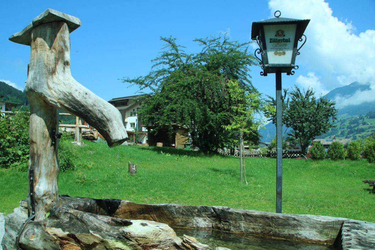 Gasthof Zum Lowen Aschau Im Zillertal Kültér fotó