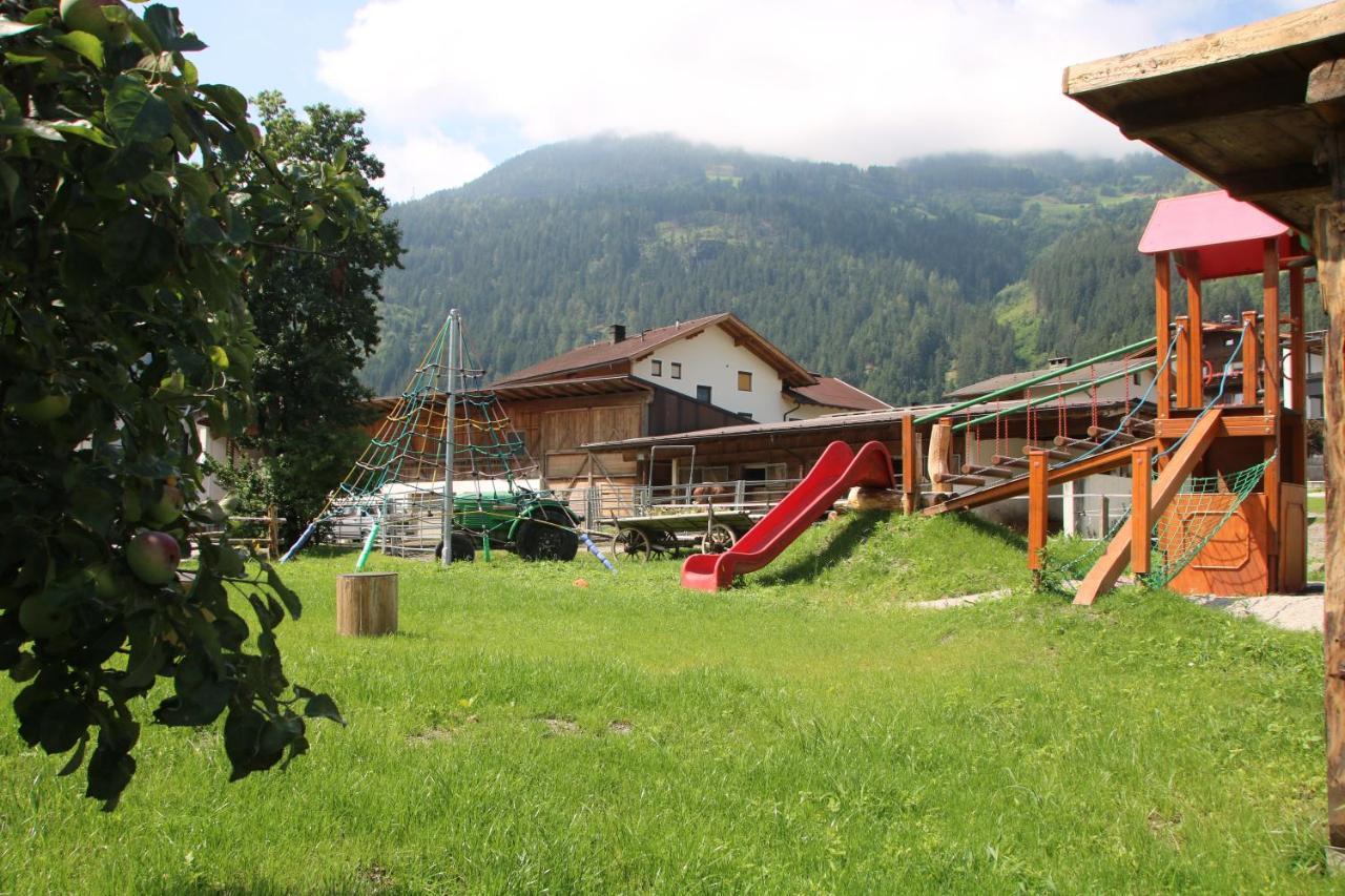 Gasthof Zum Lowen Aschau Im Zillertal Kültér fotó